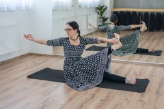 holfikphoto.yogastudioD-56